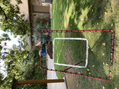 Pitch Back Baseball / Softball Rebounder