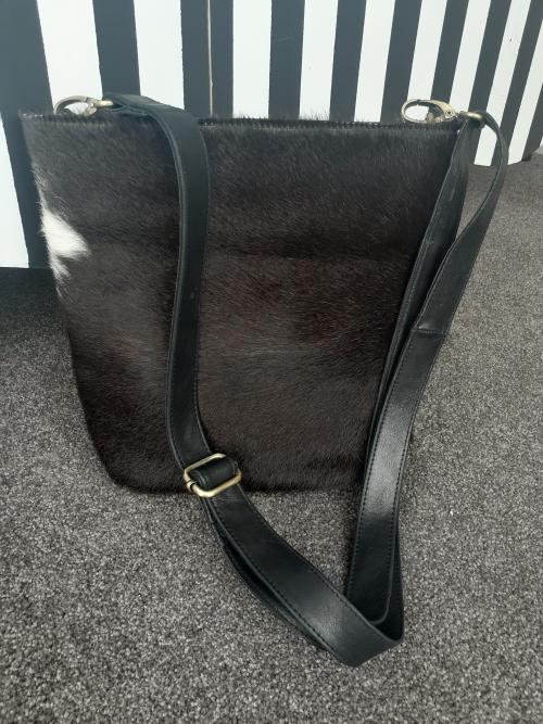 Louis Vuitton Damier Ebene Totally PM Shoulder Bag – parisdiva.com