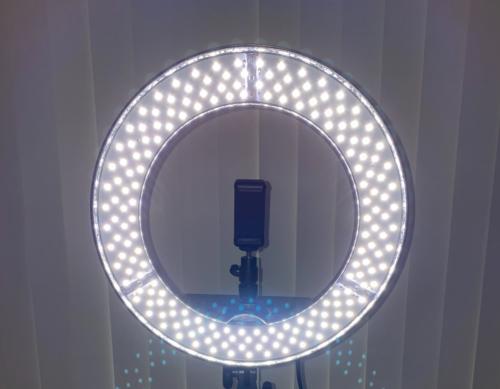 Buy Wholesale China Mini Ring Light Stand Portable Led Dimmable With Phone  Holder Folding Makeup Mirror With Light & Makeup Mirror at USD 3.2 | Global  Sources
