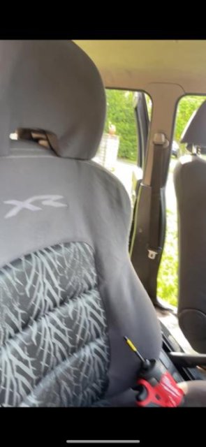 Navara Seat Adapter Kit