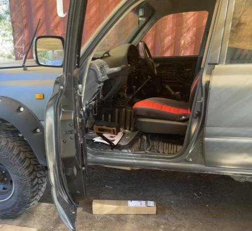 Seat Adapter kit to suit 80 Series Landcruiser