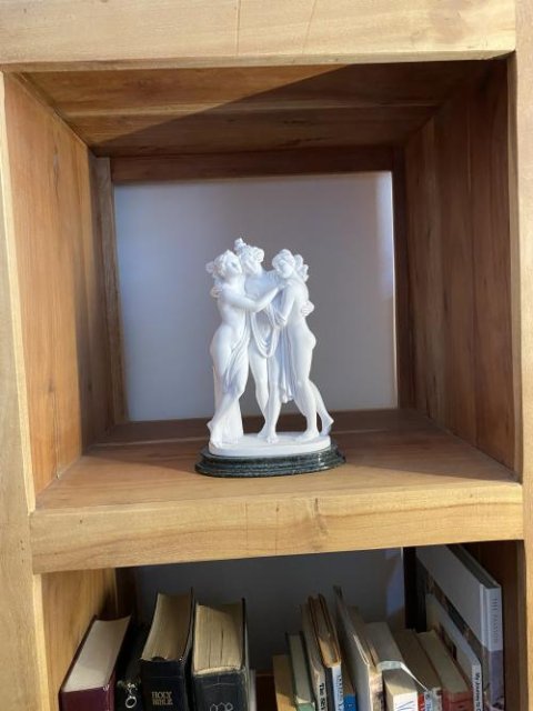 The Three Graces Statue (by Canova)