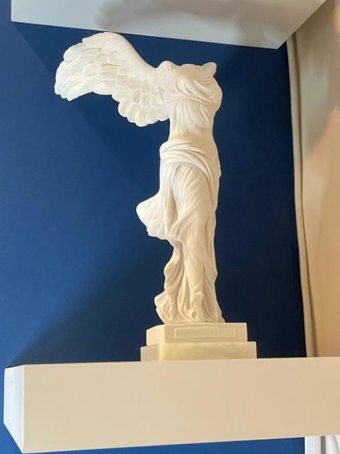 Nike Statue - Winged Victory (Medium)