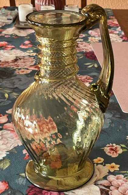 Roman Pitcher