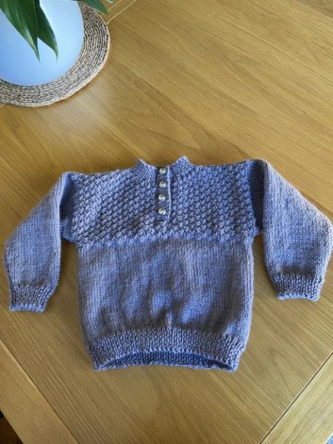 Windsurf Sweater Knitting Pattern (K484)