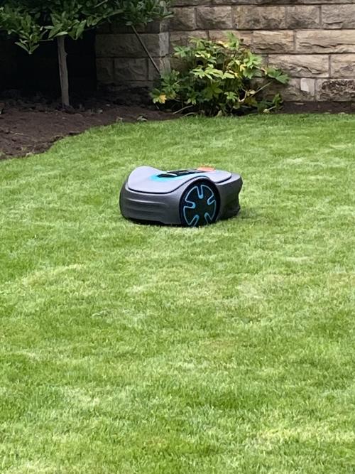 Gardena sileno city 250 robotic lawnmower review hot sale