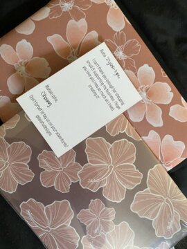 Hibiscus Dream - Macbook Hardshell review