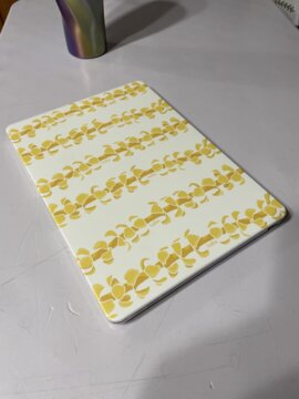Puakenikeni Lei - Macbook Hardshell review