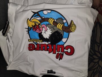 M370 No Culture Vultures Tee - White review