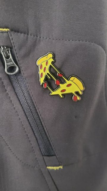 Pizza Pin