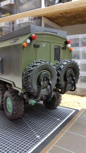 B36 Reifenhalter für Hinterräder