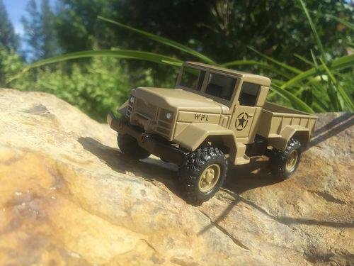 B14 - 1/64 Diecast Model