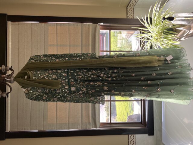 "Featherlight" Oversized Cashmere Scarf - Olive Green