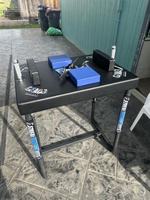 Professional Armwrestling Table