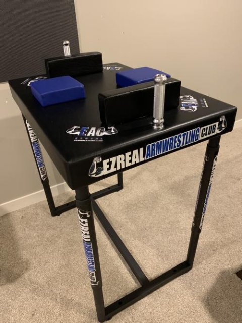 Professional Armwrestling Table