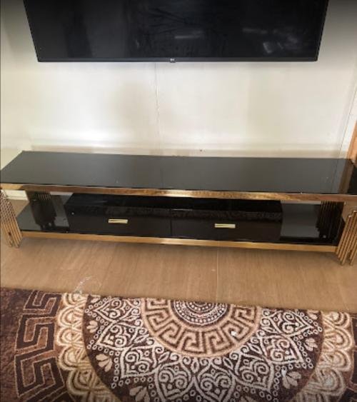 Dynamite TV Unit