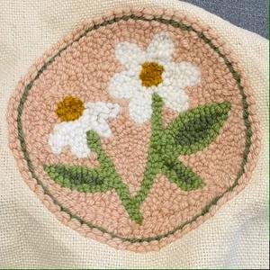 Pink Daisies Punch Needle Kit review