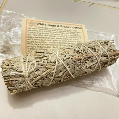 Frankincense & White Sage Smudge Bundle