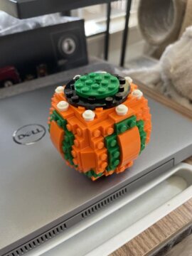 Life-Sized Pumpkin Bomb review