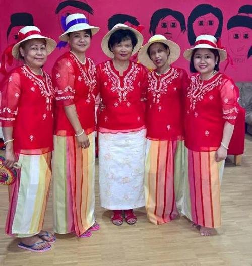 WK16 - Painting Kimona Purple - Filipiniana