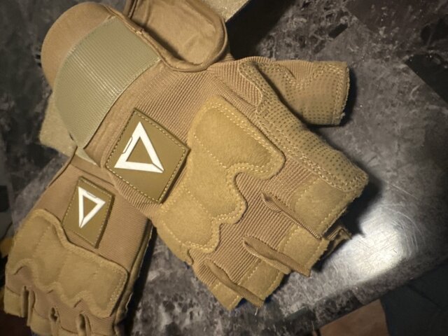 G-Type 021 Black Red Gauntlet Gloves