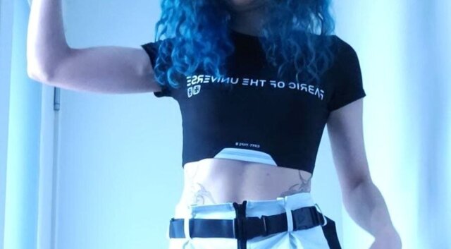 CRTT-Type B Black Crop Short Sleeve T