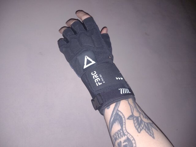 G-Type 021 Black Red Gauntlet Gloves