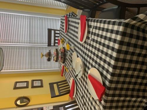 Rectangular Checkered Tablecloth, Gingham Tablecloth