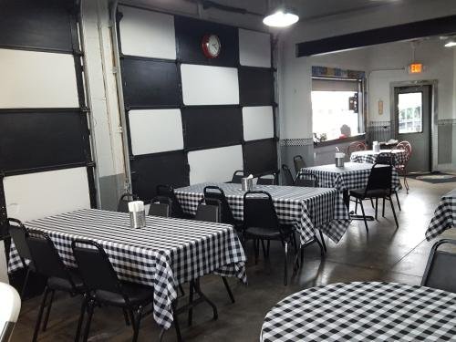 Rectangular Checkered Tablecloth, Gingham Tablecloth