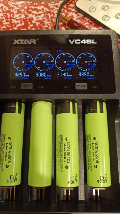 Batterie des Tesla Modells 18650