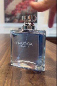 Perfume Hombre Voyage EDT review