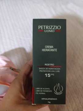 Crema Hidratante Protectora Uomo FPS15 review