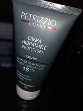 Crema Hidratante Protectora Uomo FPS15 review