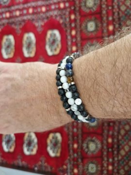 Stone bracelet - Snowstone review