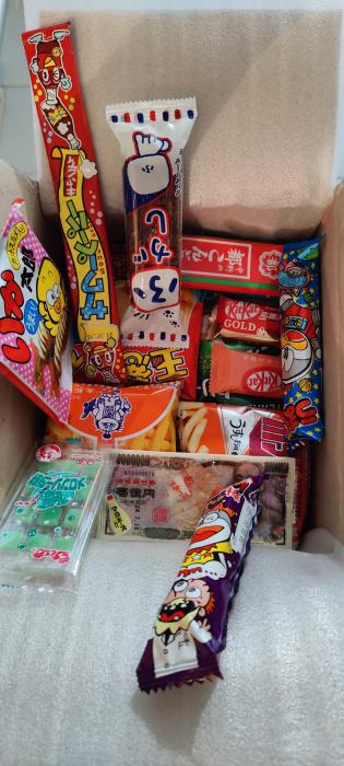Tokyo Snack Box The Monthly Box of Japanese Snacks