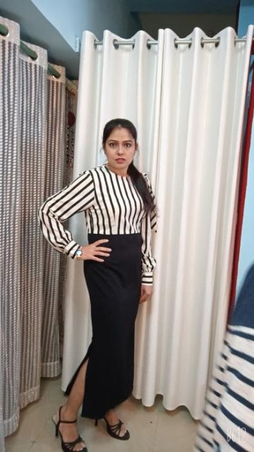 Monocromatic Stripe Fitted Dress