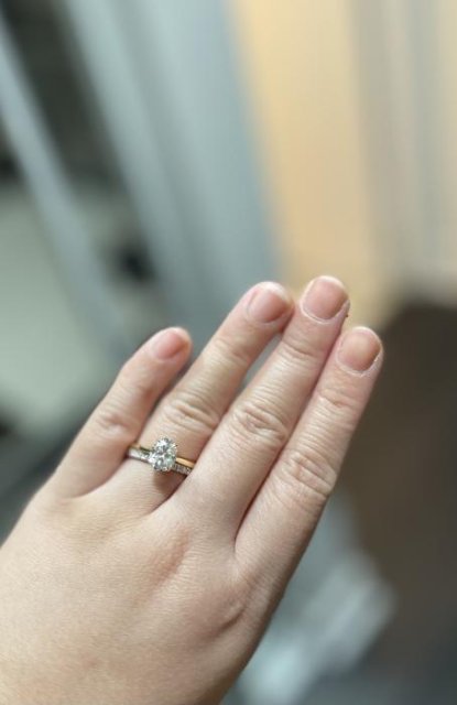Bella Oval Moissanite Engagement Ring