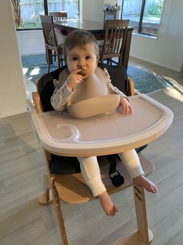 Ava High Chair- White / Beech