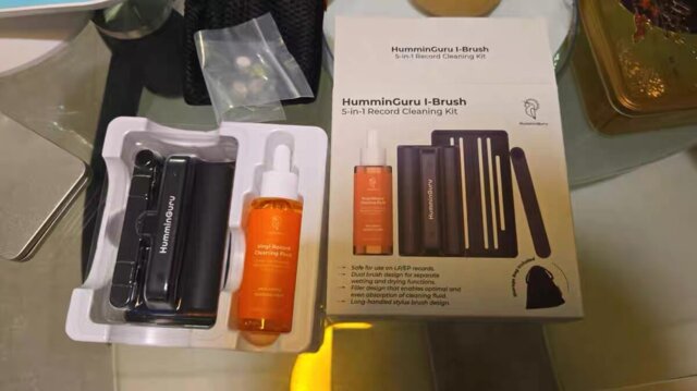 HumminGuru I-Brush 5-in-1 Record Cleaning Kit