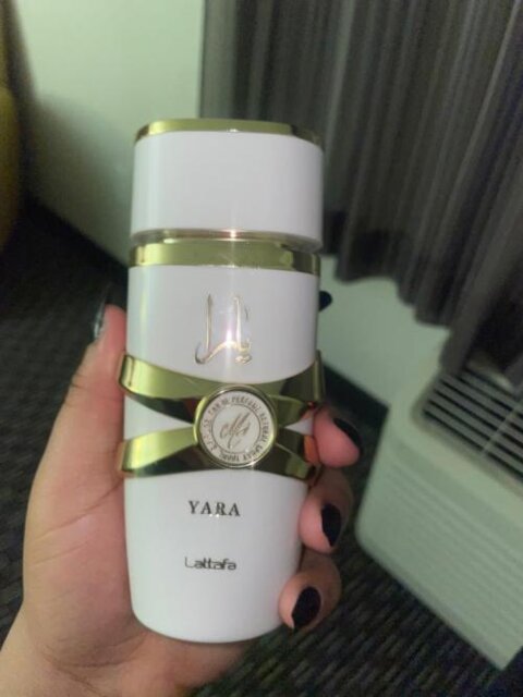 Lattafa Yara Moi edp 100ml Mujer