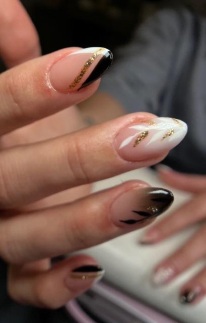 Medium Almond 450pcs // Just The Tips