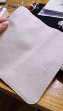 Khăn lau màn hình điện tử Slimcase review