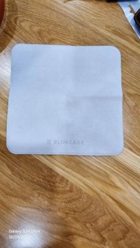 Khăn lau màn hình điện tử Slimcase review
