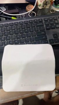 Khăn lau màn hình điện tử Slimcase review