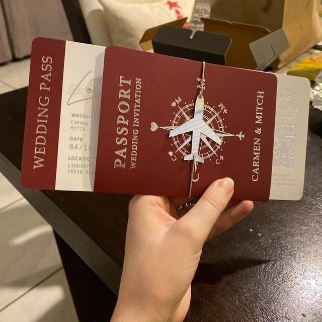 Passeport de voyage, invitation de mariage - Nouveau