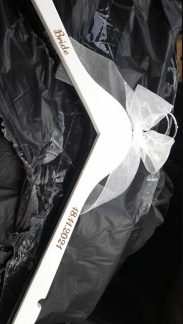 Personalized Wedding Hangers 👰🤵