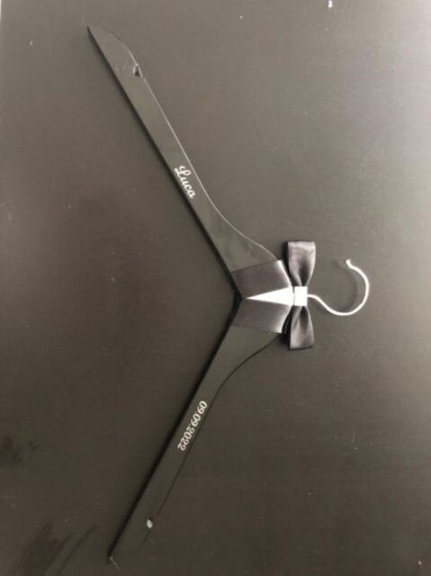 Personalized Wedding Hangers 👰🤵