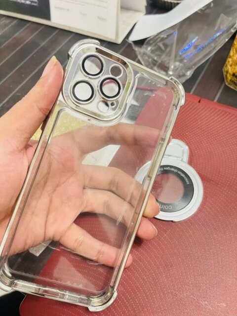 EliteGuard MagSafe Clear Case with Kickstand