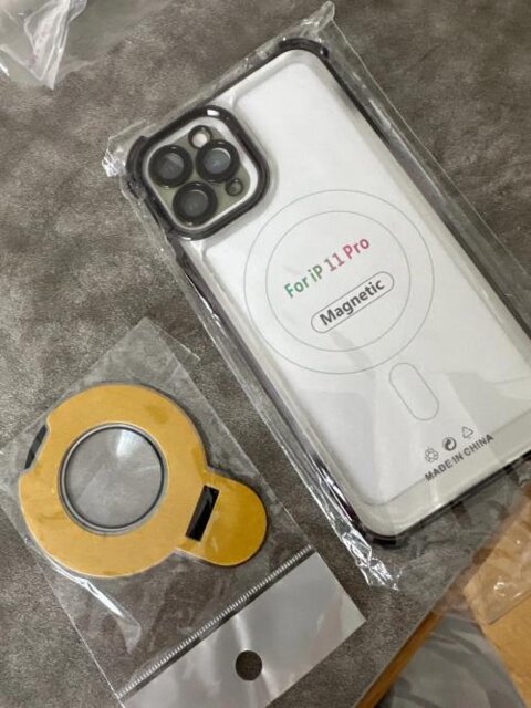 EliteGuard MagSafe Clear Case with Kickstand