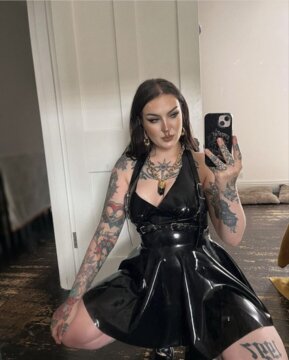 Retro Halter Latex Dress review